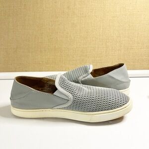 OluKai Pehuea Slip On Convertible Womens Sneakers Pale Grey-Tapa Sz 9